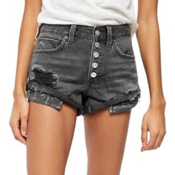 Free People Women size 25 washed black distressed mini jean cuffed shorts - Picture 3 of 10